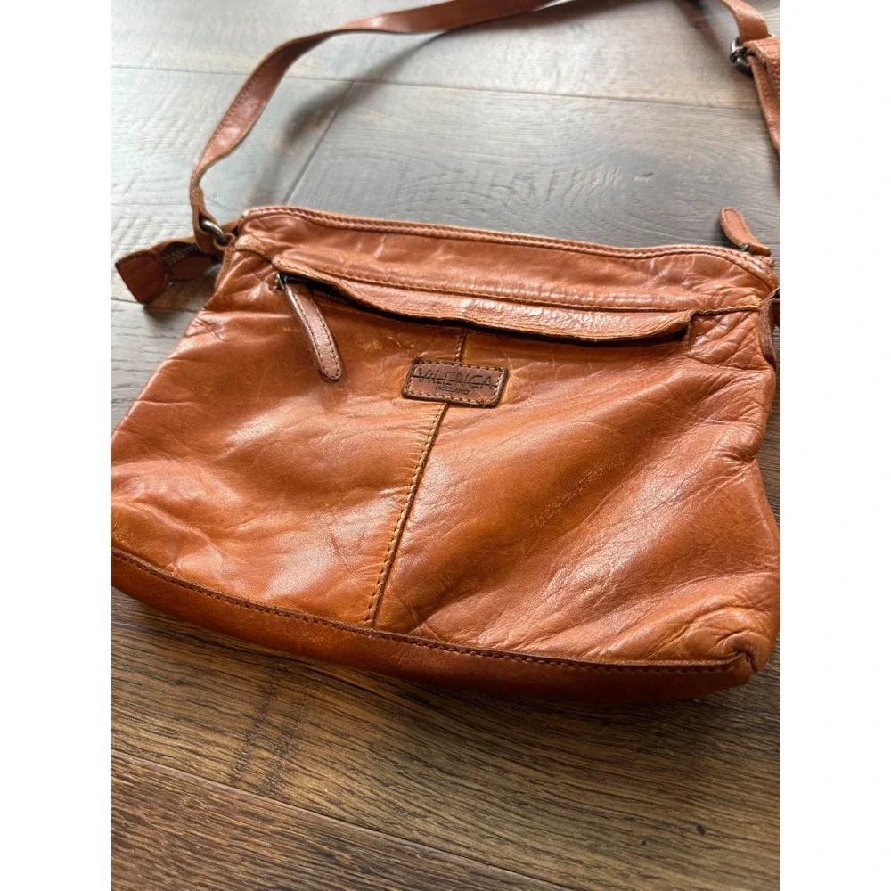 Vilenica Holland Leather Crossbody Bag Woven Front Shoulder Bag Purse‎